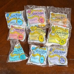 (J61) Disney 1992 Snow White Action Figures Set - Vintage Mcdonalds Toys